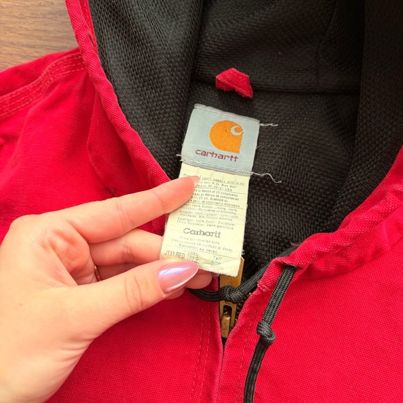 Vintage 90’s Red Carhartt Jacket - Picture 5 of 7